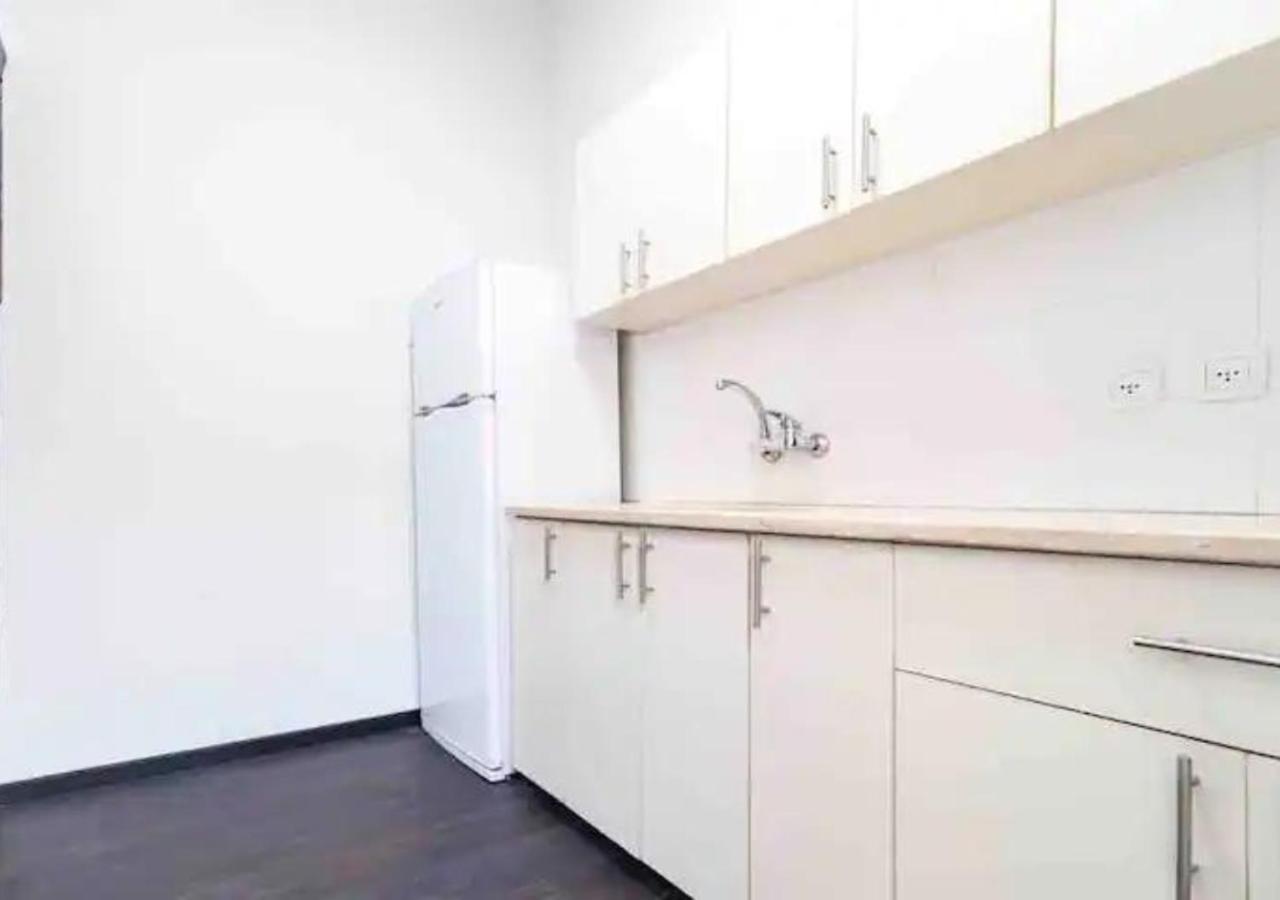 New! 2 Bd Premium Beach House W/Large Balcony Tel Aviv Buitenkant foto