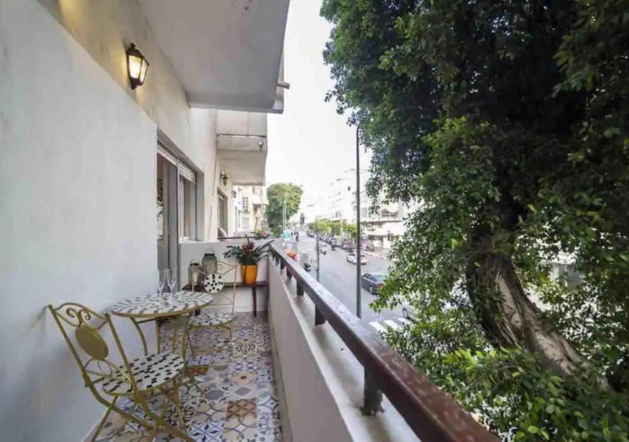 New! 2 Bd Premium Beach House W/Large Balcony Tel Aviv Buitenkant foto